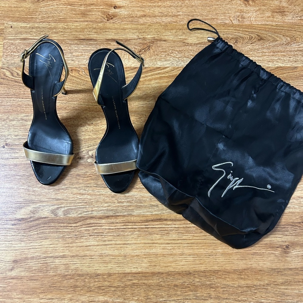 Giuseppe Zanotti Black and Gold Heels